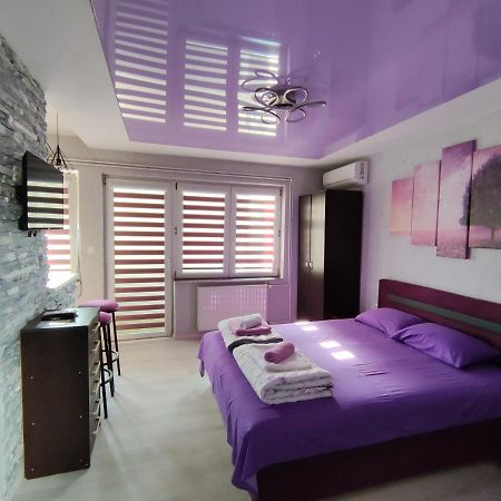 Centrum Lux Apartment Ni Exteriér fotografie
